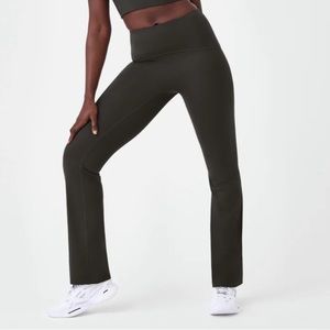 Spanx Booty Boost Flare leggings, olive green size large NWT